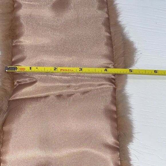 Collection XIIX 100% Rabbit Fur Scarf 40" Length Color Camel - Picture 9 of 12